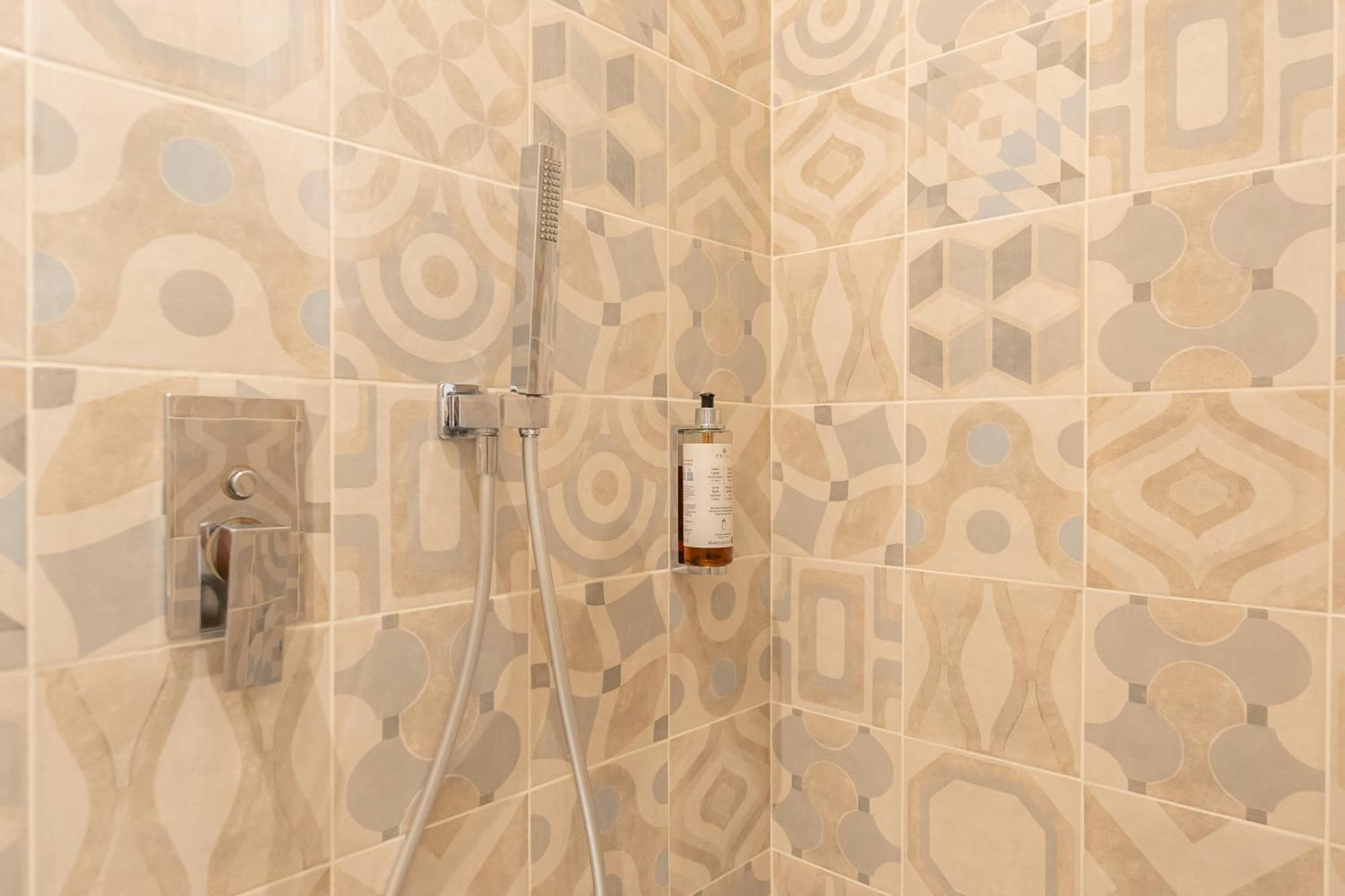 Popolo Rooms&Suites — Fotos 3